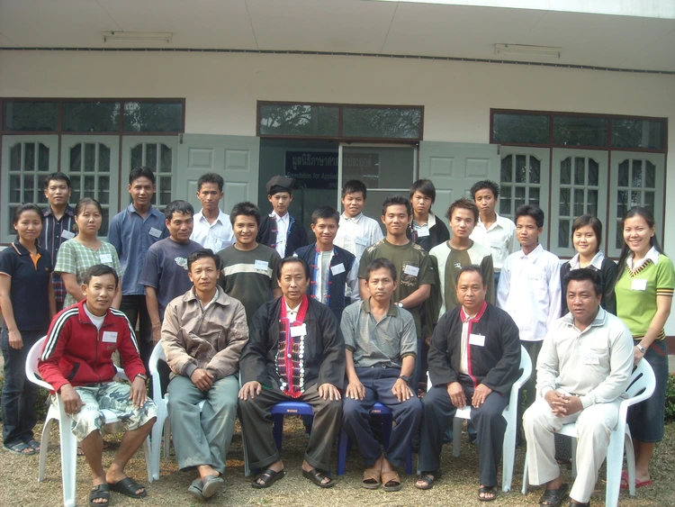 အားခေကော်မတီများပုံရိပ်